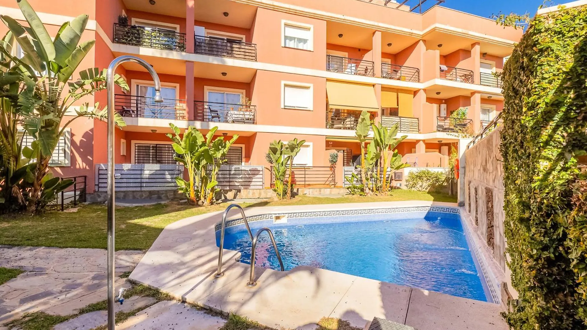 Mshome Ocean Green Golf Torre de Benagalbon Apartament